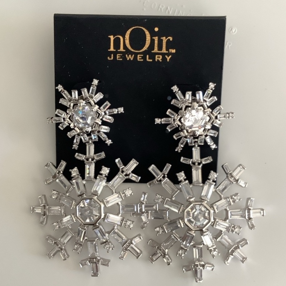 nOir Jewelry Silver-tone Crystal Snowflake Earrings